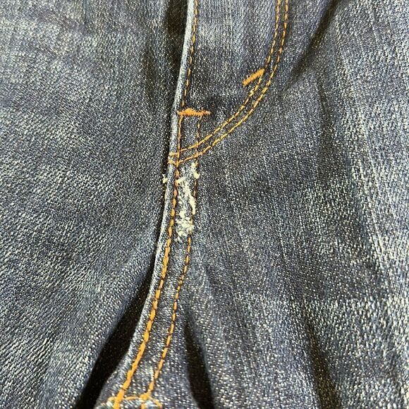 LEVI’S Women’s Contour Boot Eco Sustainable Denim Distressed Jeans Blue Size 6M - Picture 7 of 16